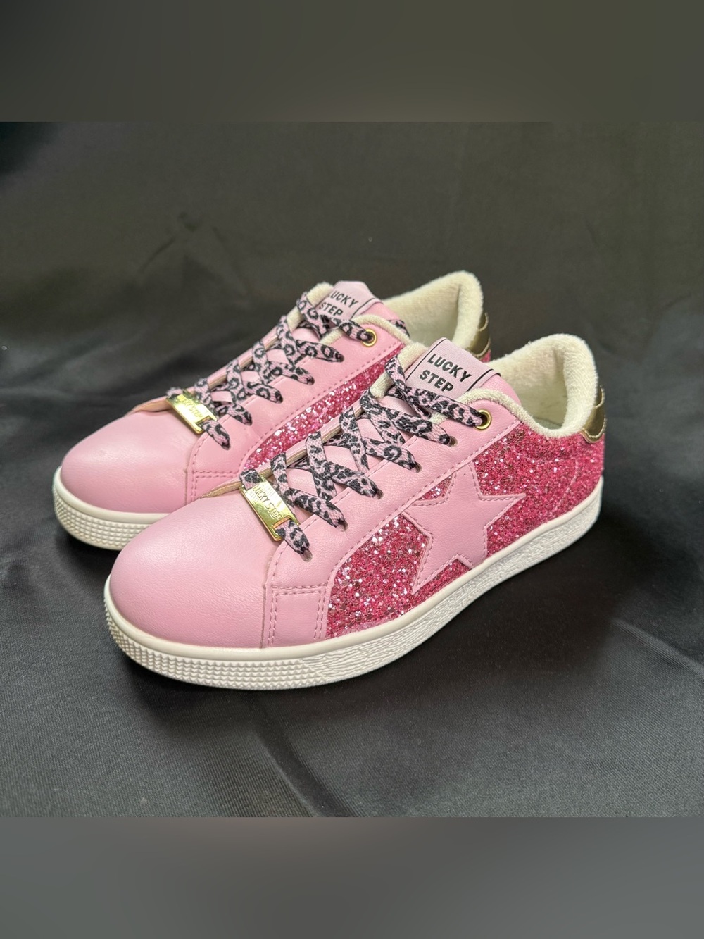Lucky Step Women Glitter Pink Sneakers Size 6 Shoes EUC